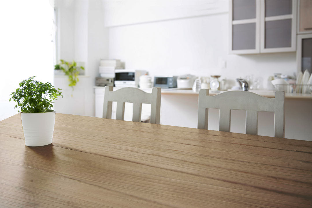Light-colored Raw Wood Kit (Med) from Wood'n Finish Kits by Retique It® displayed on a tabletop with a wood grain finish.